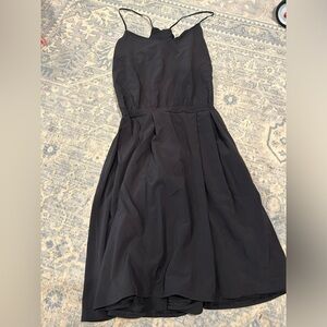 Lululemon Open Back Dress 4 Black